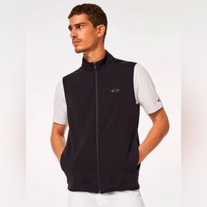 Oakley Golf Range Black Vest 2.0 Men’s Medium